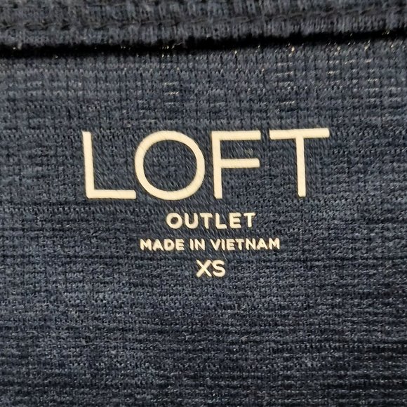 LOFT Navy Button-Down Tank Top Size XS - Picture 5 of 6